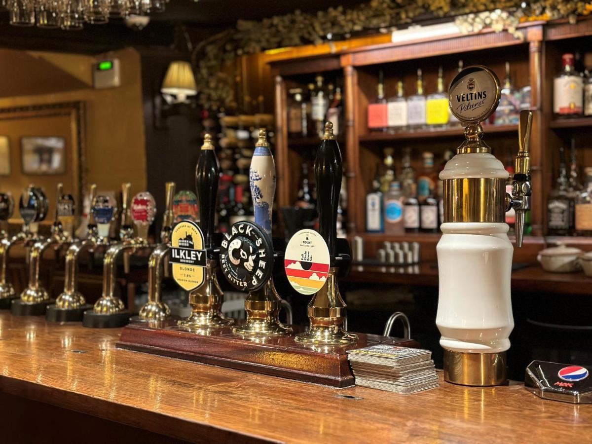 The George Hotel Easingwold Buitenkant foto